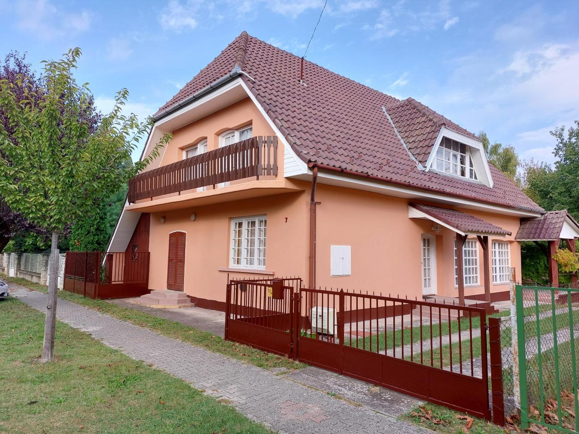 Holiday House Retro Szántód 外观 照片